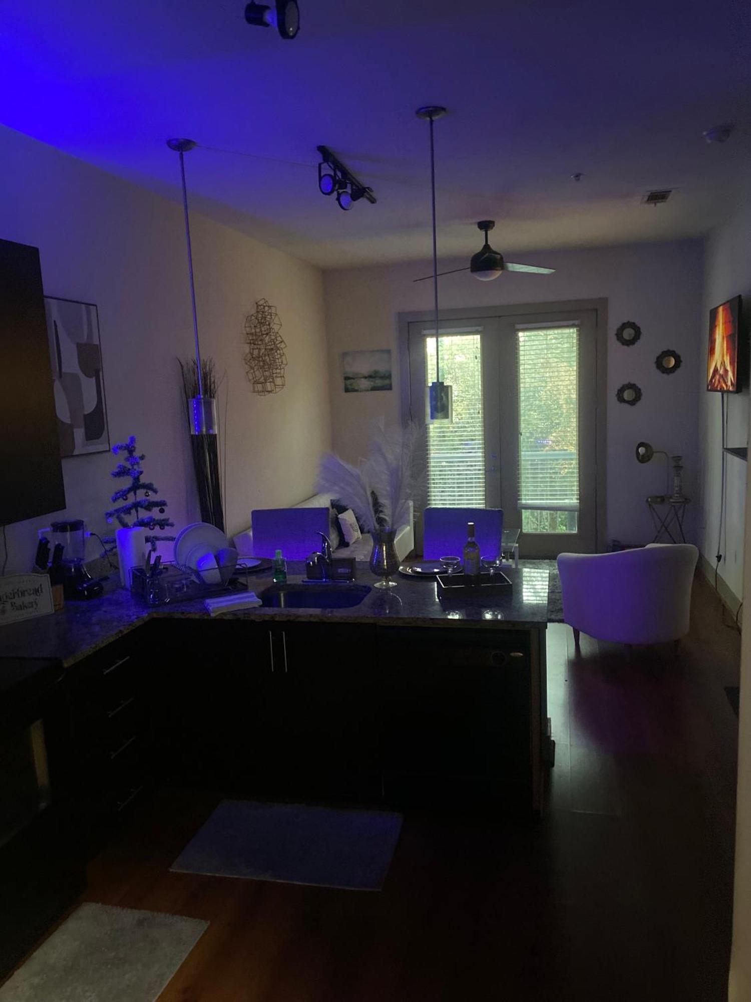 1Bd Gorgeous Loft In Buckhead Free Wi-Fi, Parking Apartment Атланта Екстериор снимка